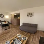 Au Calme, 200m Du Centre T2 Avec Balcon Et Parking דירה