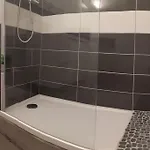Au Calme, 200m Du Centre T2 Avec Balcon Et Parking * קסיס
